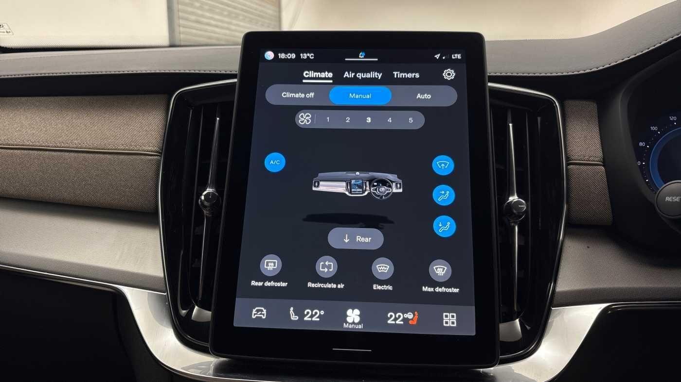 Used Volvo XC90 2025 for sale - 76596970: Photo 38