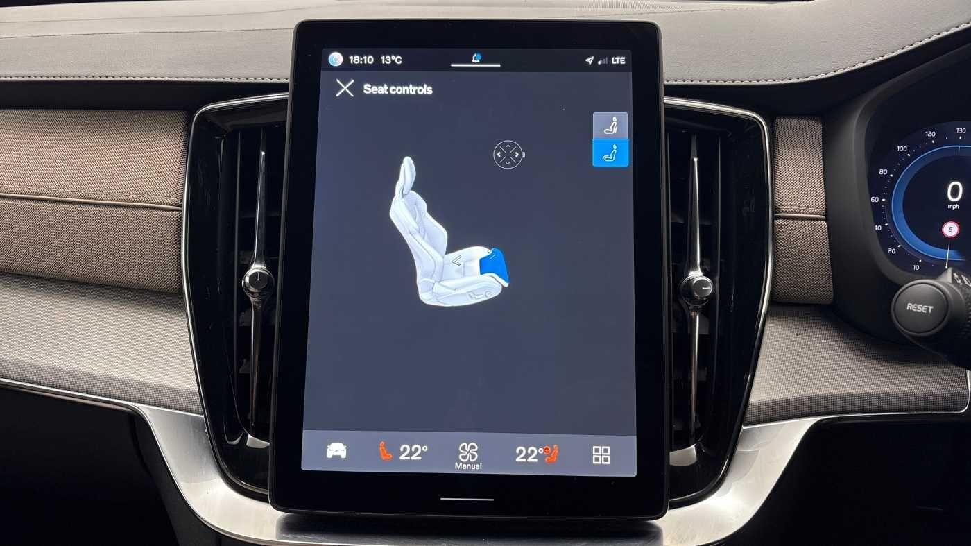 Used Volvo XC90 2025 for sale - 76596970: Photo 41