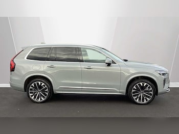 Used Volvo XC90 2025 for sale - 77710501: Photo