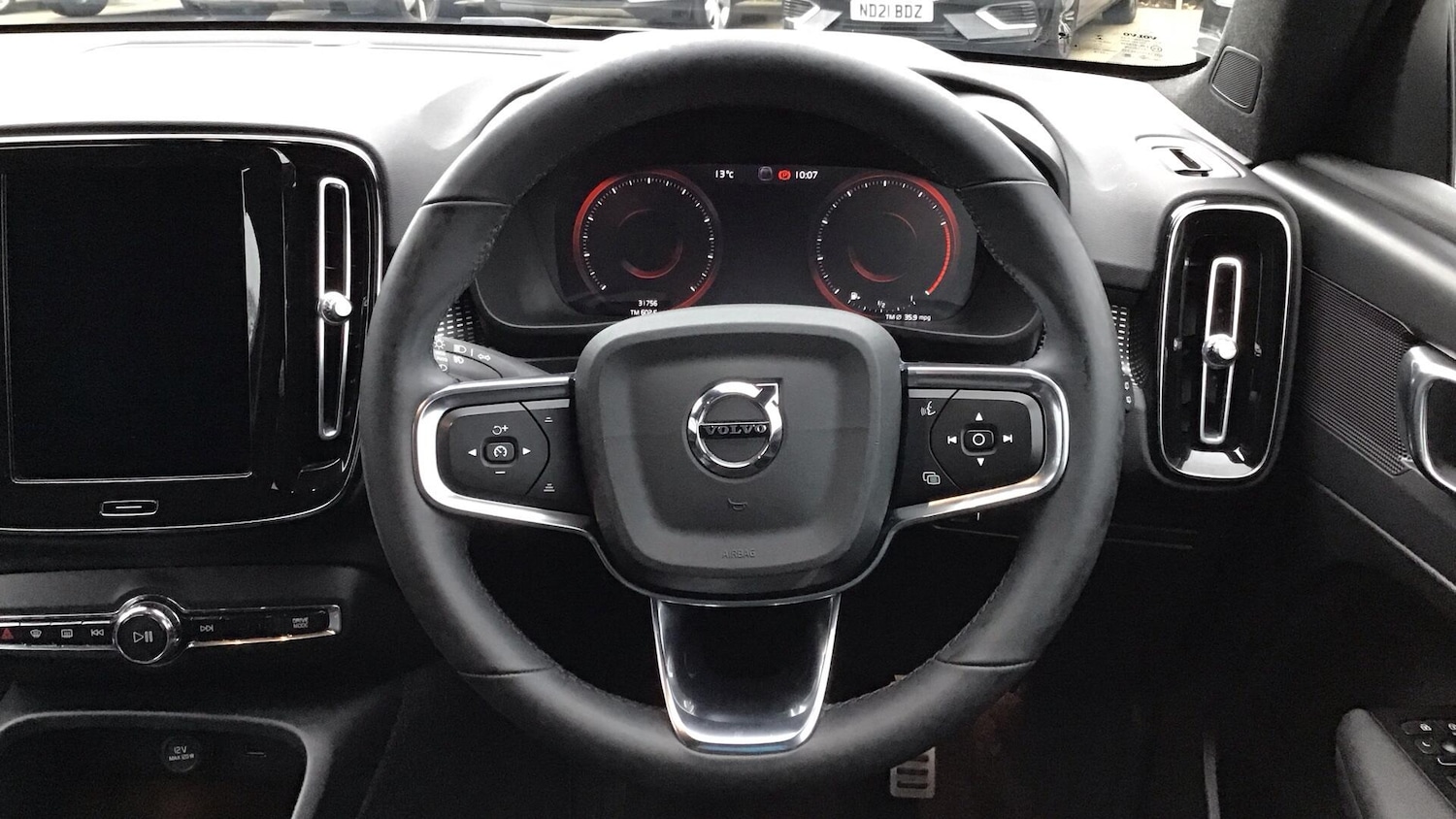 Used Volvo XC40 2022 for sale - 77090793: Photo 10