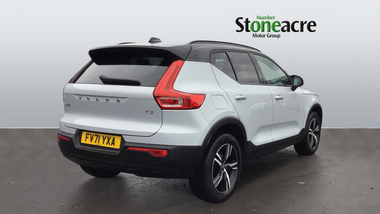 Used Volvo XC40 2022 for sale - 77090793: Photo 2