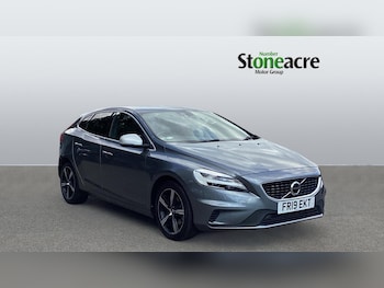 Used Volvo V40 2019 for sale - 79412142: Photo