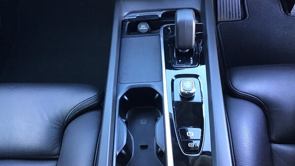 Used Volvo XC60 2023 for sale - 76214385: Photo 16