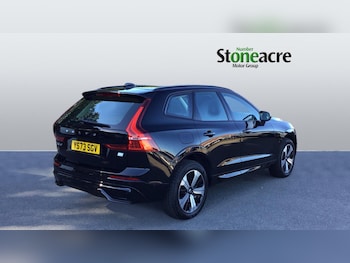 Used Volvo XC60 2023 for sale - 76214385: Photo 2