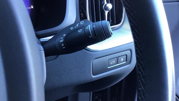 Used Volvo XC60 2023 for sale - 76214385: Photo 31