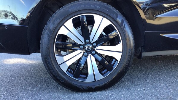 Used Volvo XC60 2023 for sale - 76214385: Photo 9