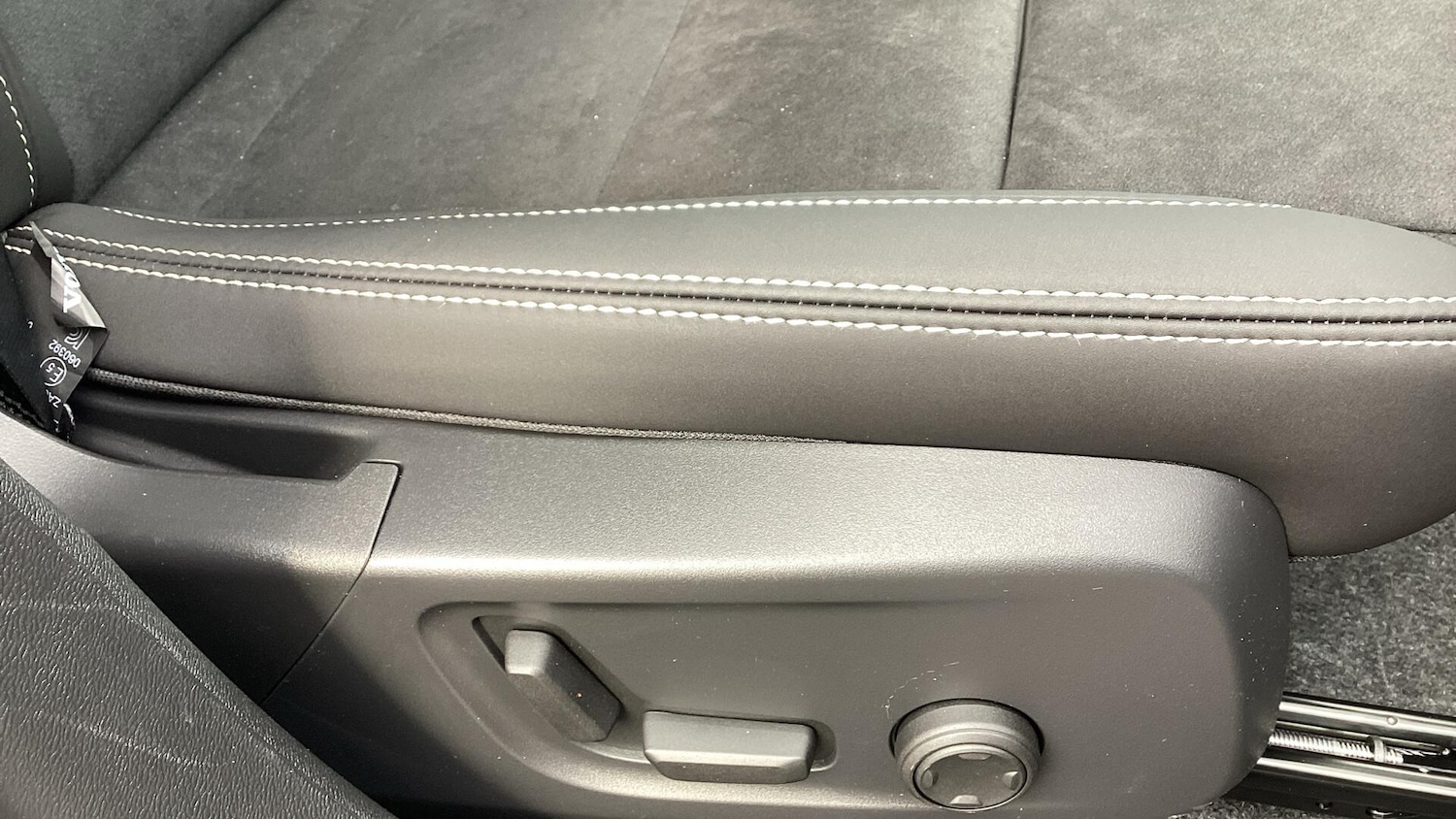 Used Volvo EC40 2026 for sale - 78034737: Photo 29