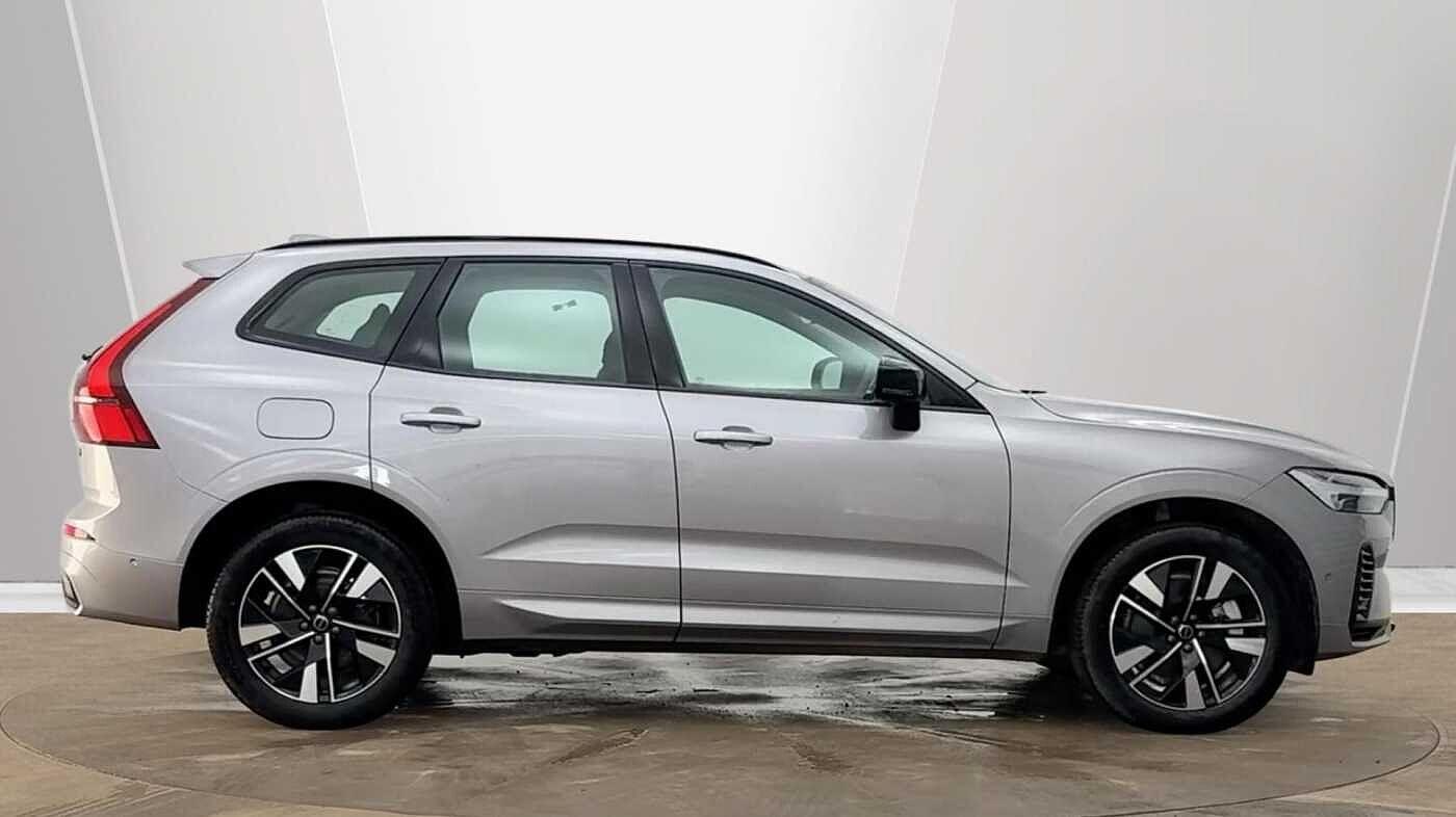 Used Volvo XC60 2025 for sale - 78148301: Photo 2
