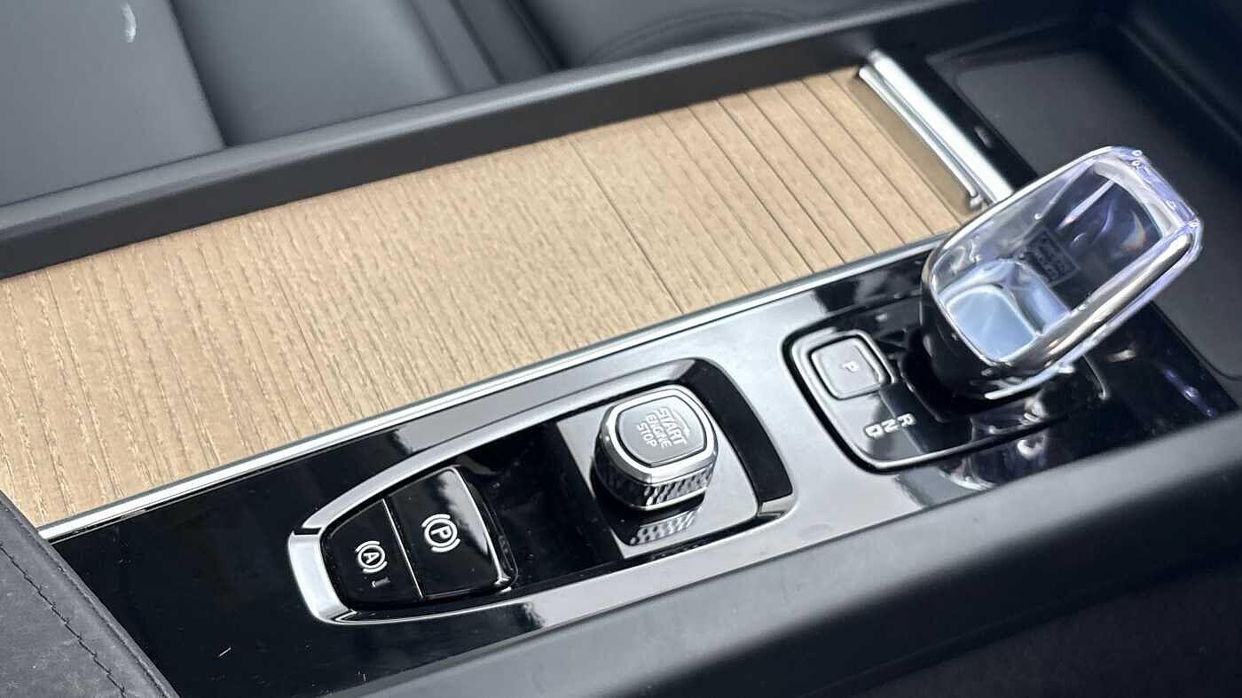 Used Volvo XC60 2025 for sale - 78148301: Photo 31