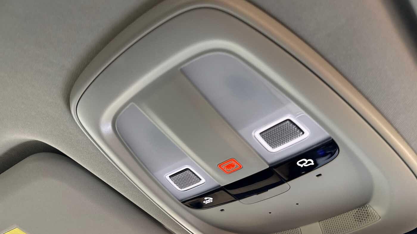 Used Volvo XC60 2025 for sale - 78148301: Photo 32