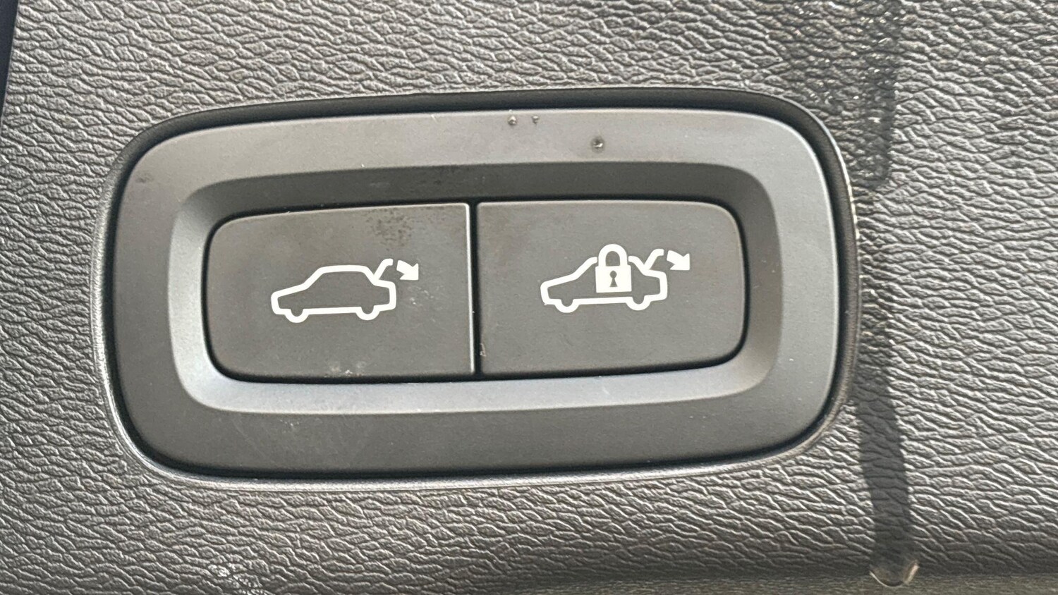 Used Volvo XC60 2025 for sale - 78148301: Photo 56