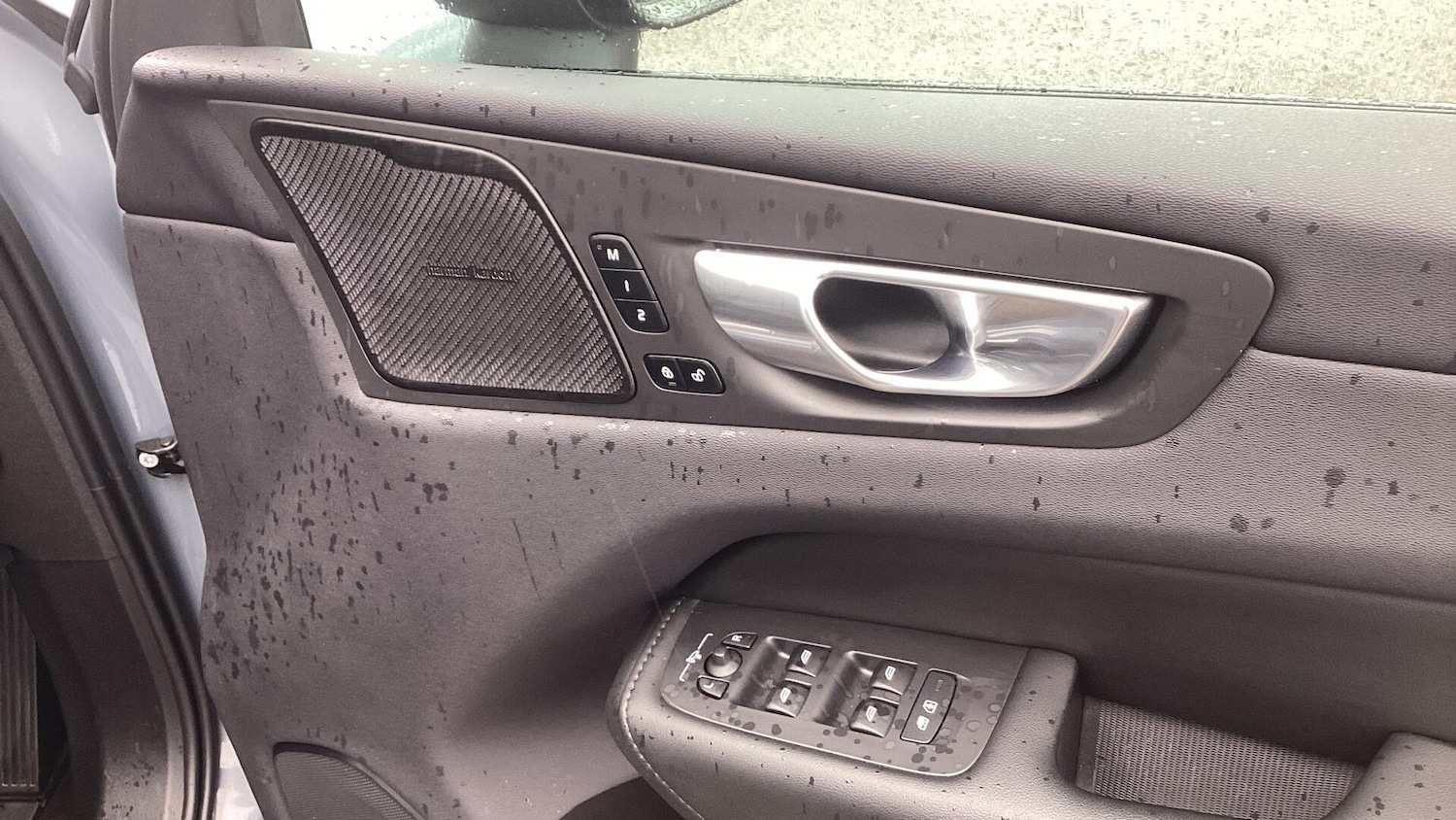 Used Volvo XC60 2023 for sale - 76306386: Photo 32