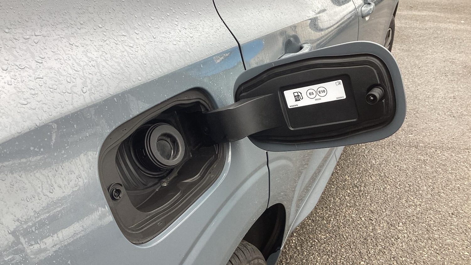 Used Volvo XC60 2023 for sale - 76306386: Photo 39