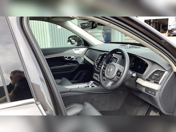 Used Volvo XC90 2024 for sale - 76085017: Photo 4