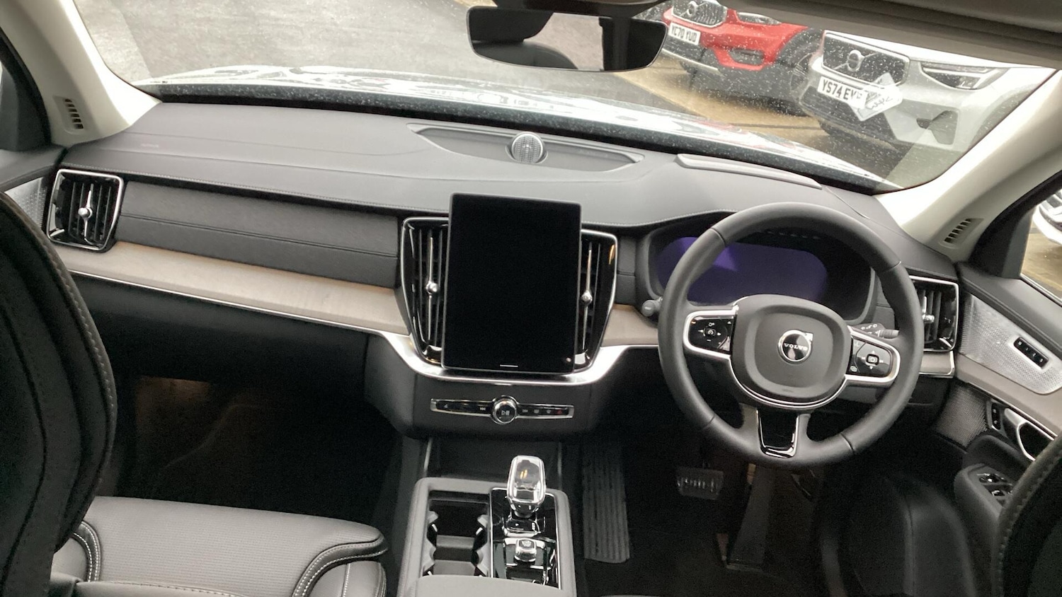 Used Volvo XC90 2025 for sale - 77190898: Photo 5