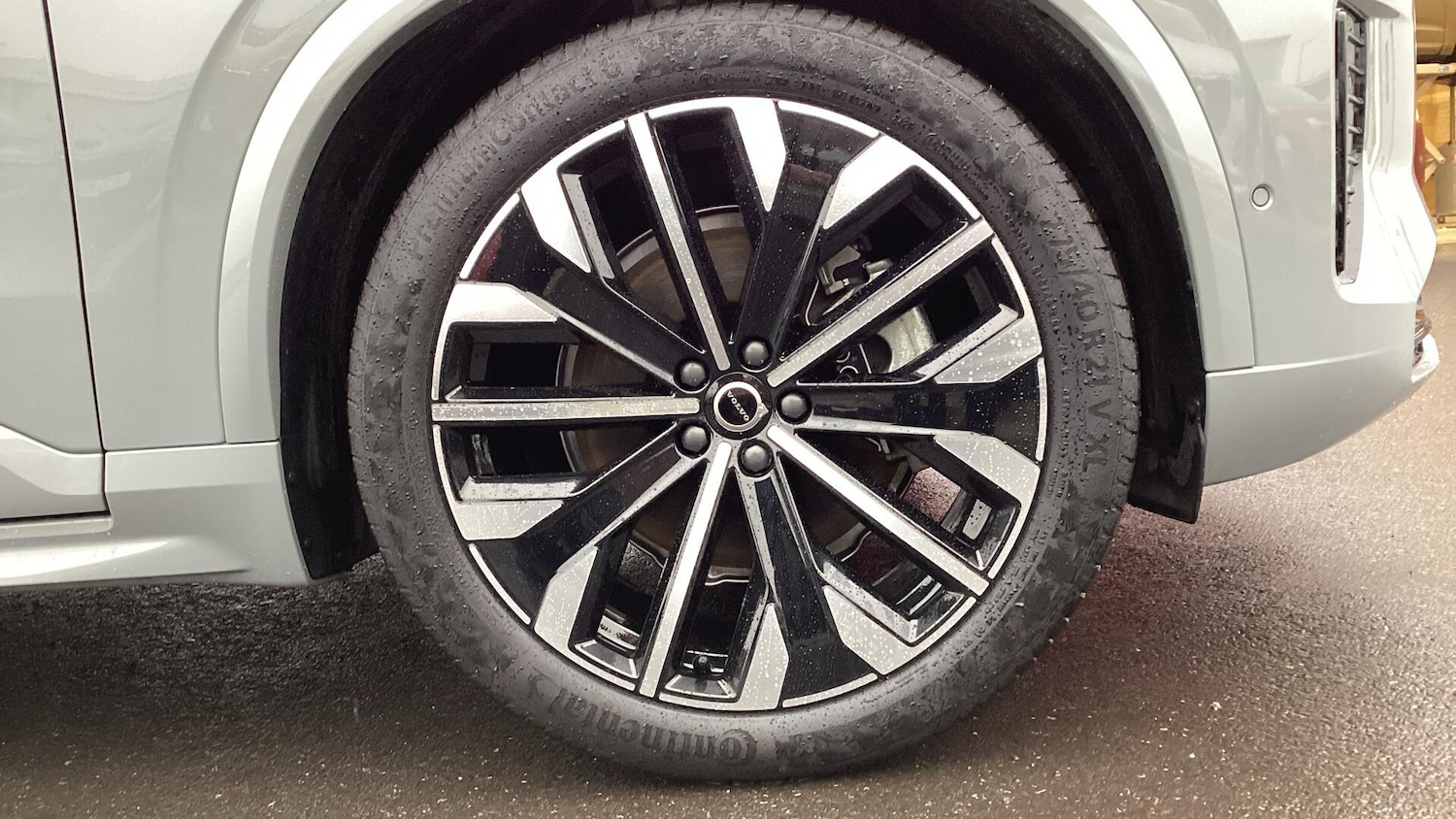 Used Volvo XC90 2025 for sale - 77190898: Photo 9