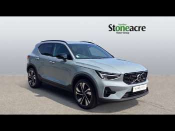 2024 (74) - 2.0 B3P Plus Dark 5dr Auto