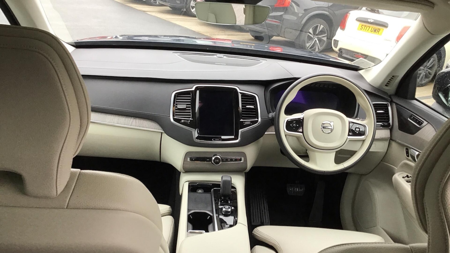 Used Volvo XC90 2023 for sale - 76550593: Photo 5