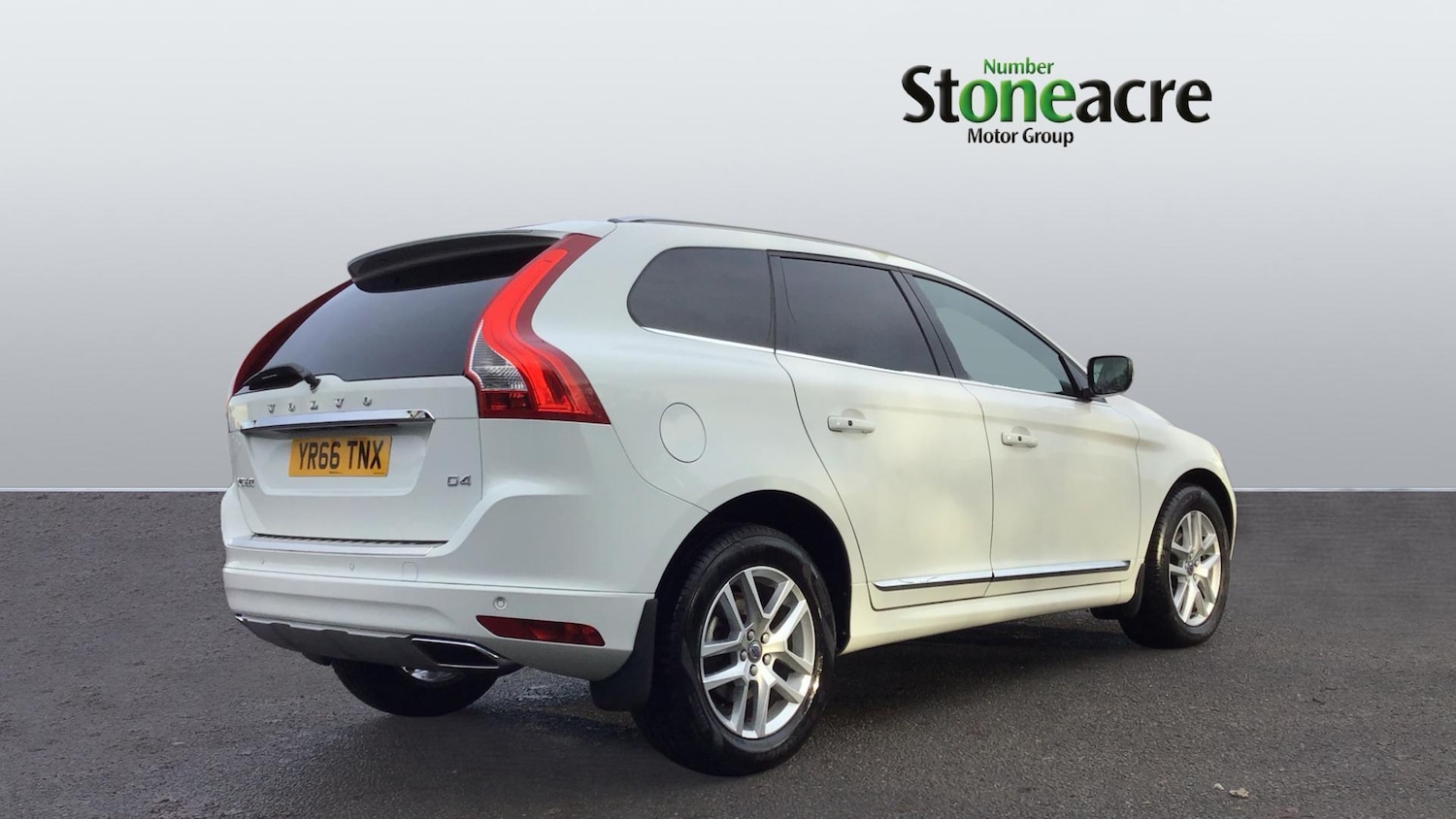 Used Volvo XC60 2016 for sale - 77255204: Photo 2