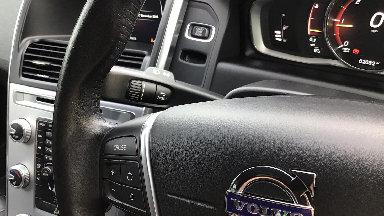 Used Volvo XC60 2016 for sale - 77255204: Photo 30