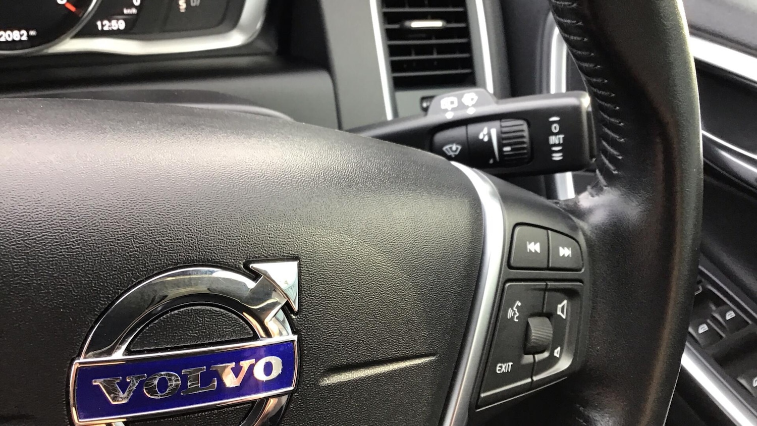 Used Volvo XC60 2016 for sale - 77255204: Photo 31