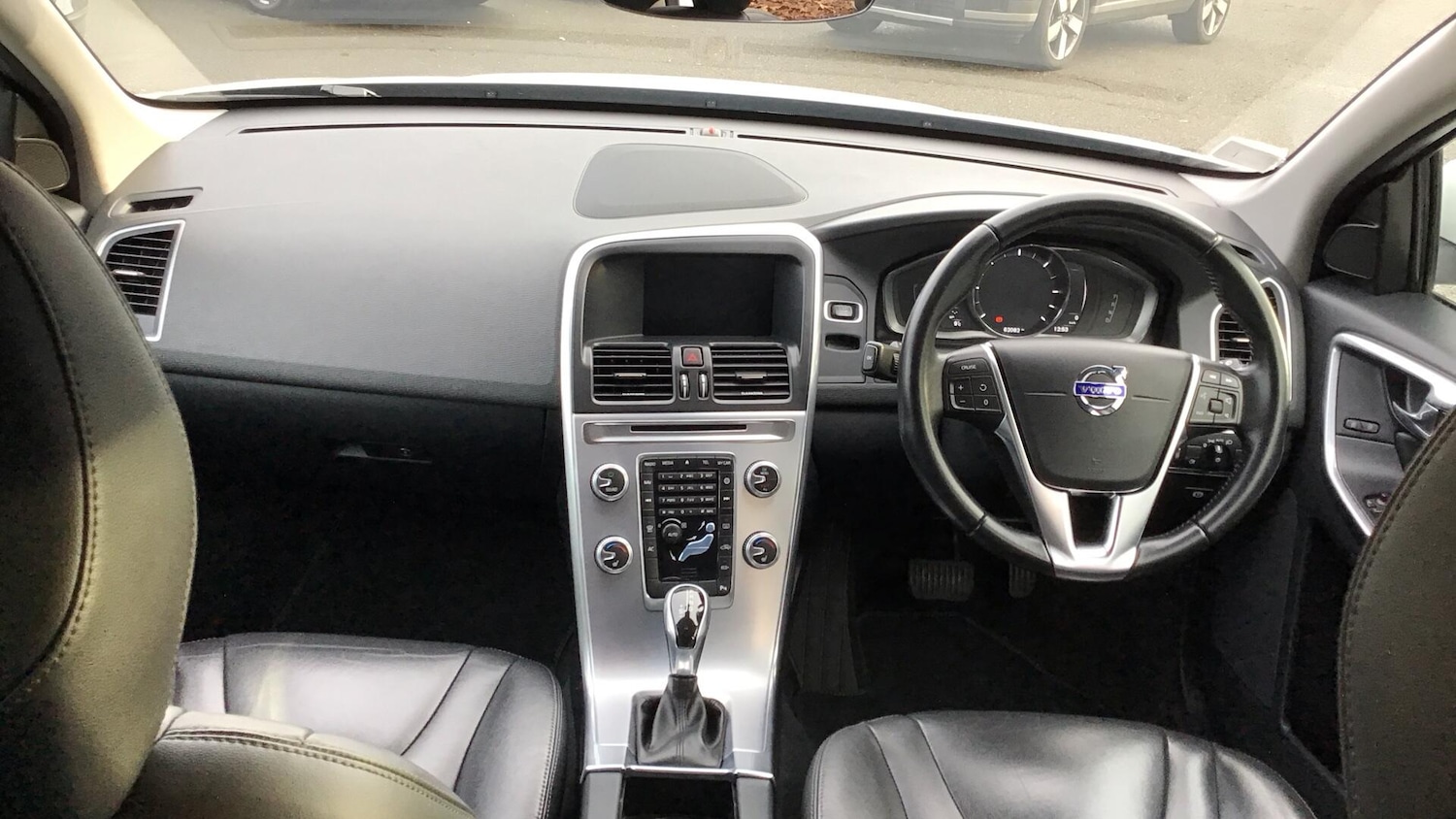 Used Volvo XC60 2016 for sale - 77255204: Photo 5