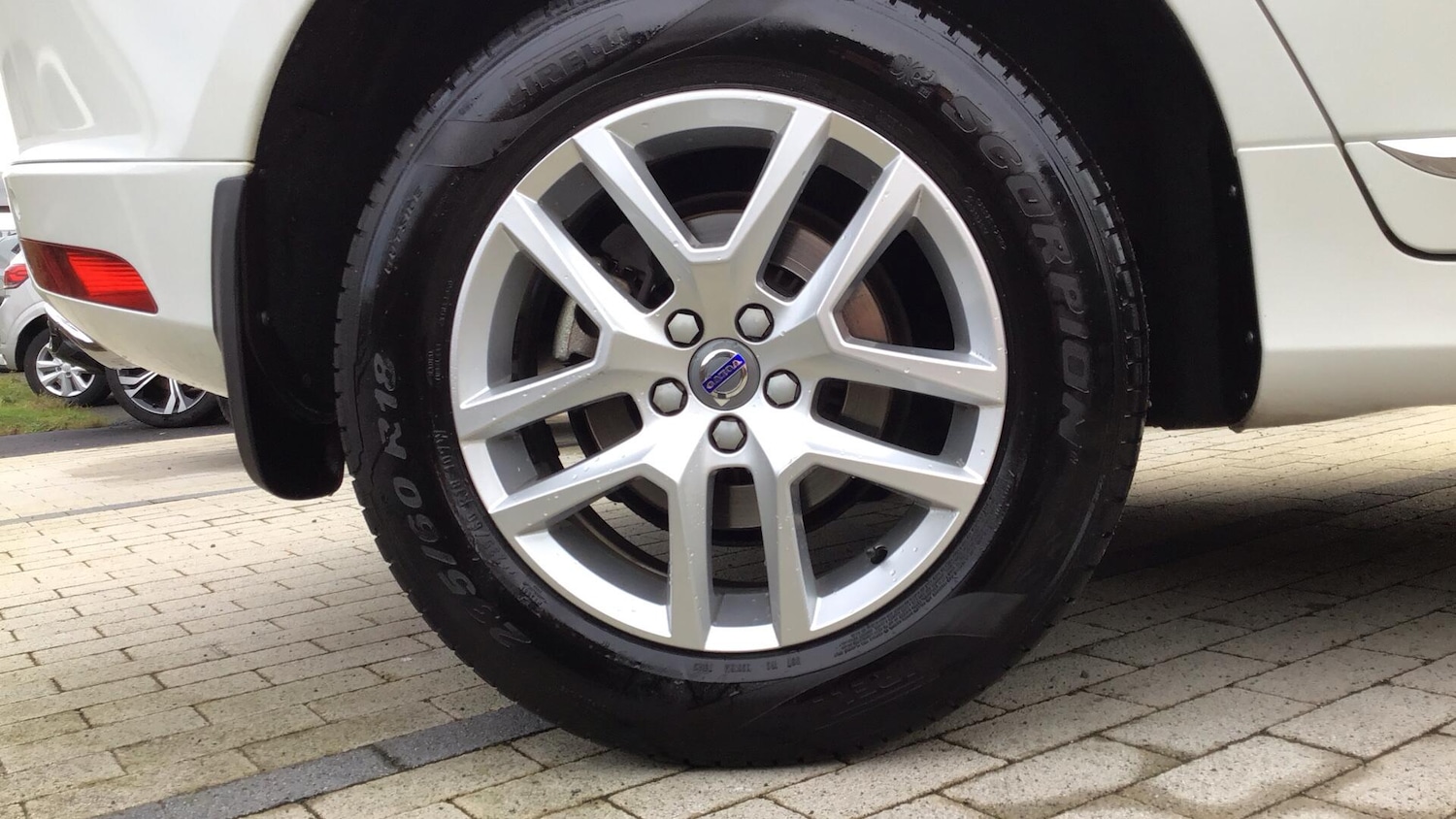 Used Volvo XC60 2016 for sale - 77255204: Photo 9