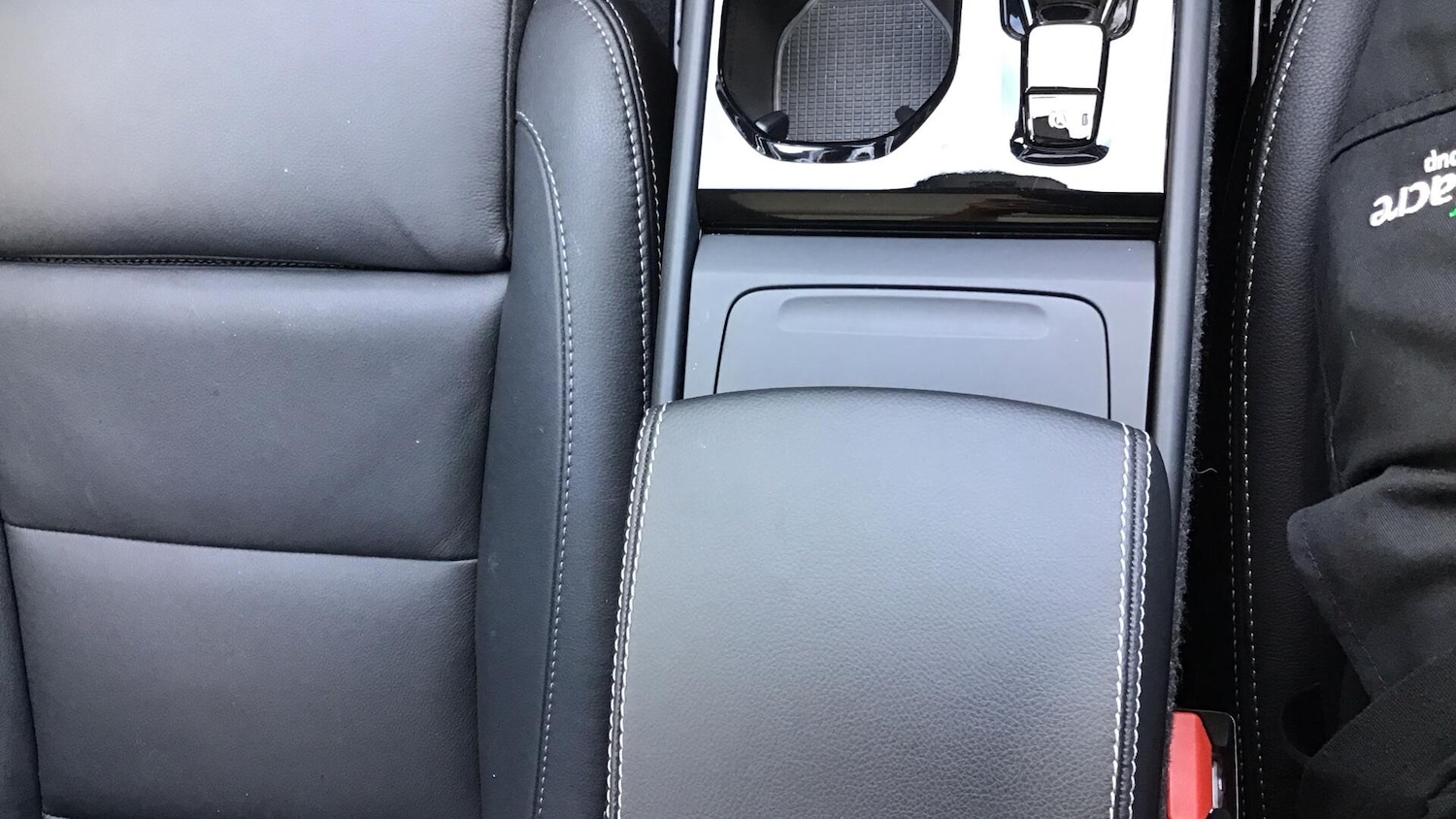 Used Volvo XC40 2025 for sale - 76671432: Photo 15