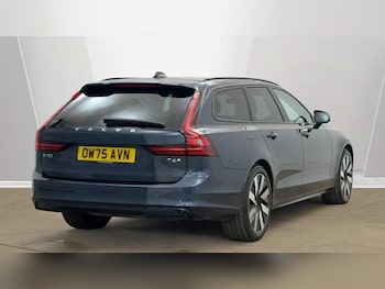 Used Volvo V90 2025 for sale - 78572848: Photo
