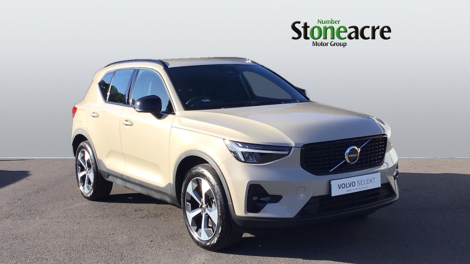 Used Volvo XC40 2025 for sale - 76766027: Photo 1