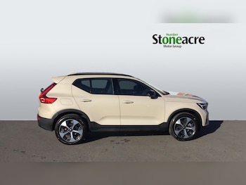 Used Volvo XC40 2025 for sale - 76766027: Photo