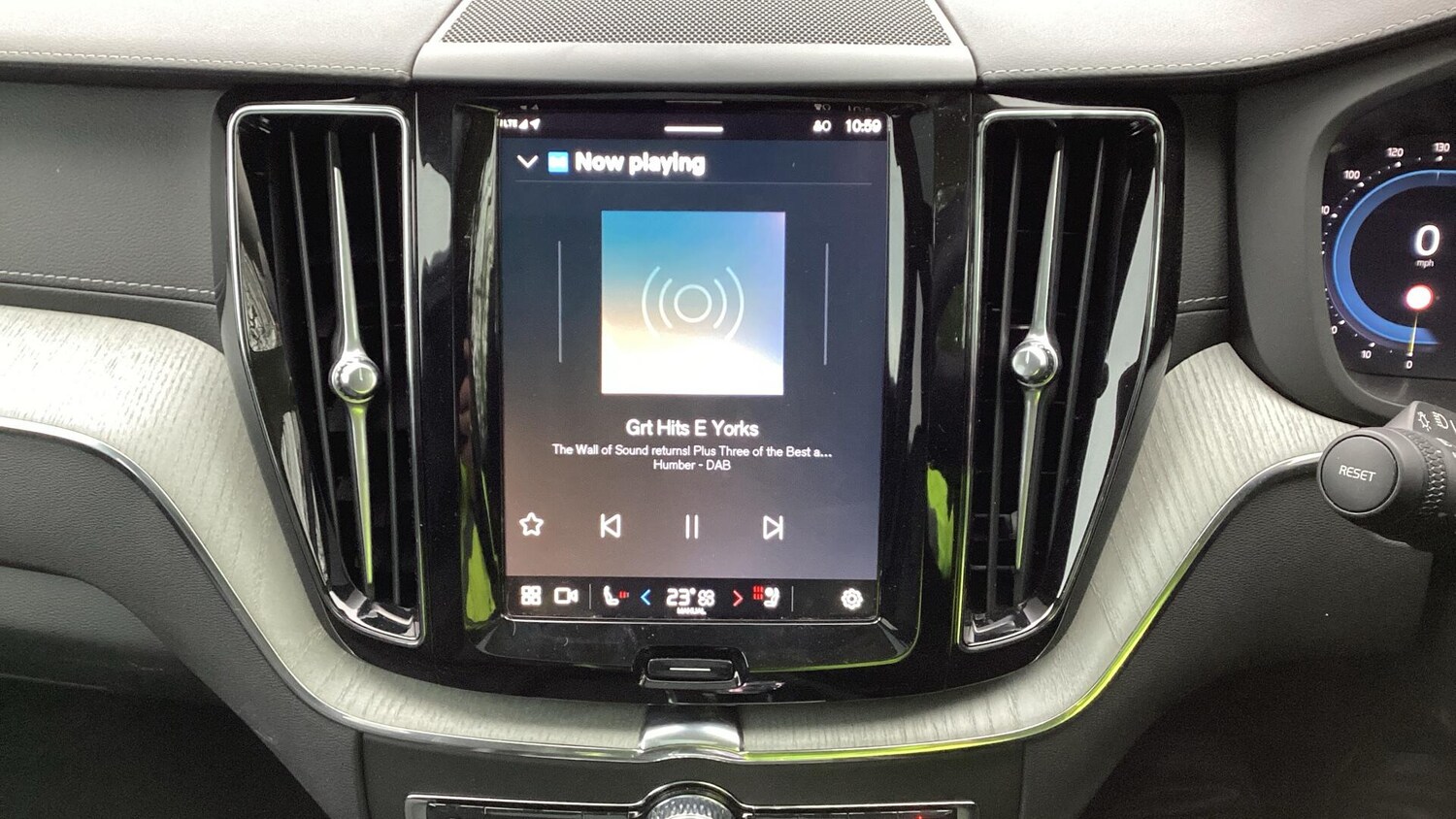 Used Volvo XC60 for sale - 77823750: Photo 17