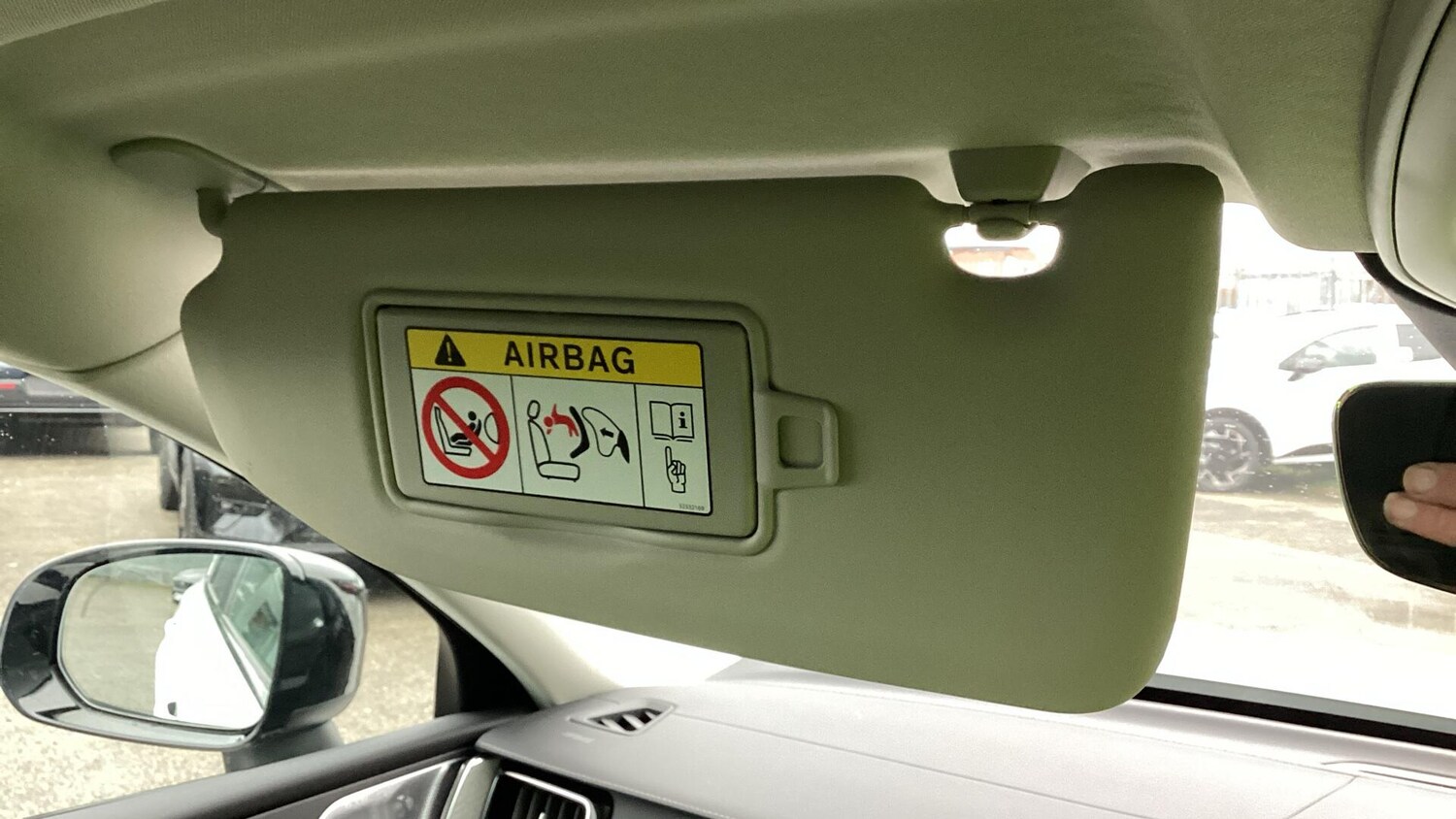 Used Volvo XC60 for sale - 77823750: Photo 25