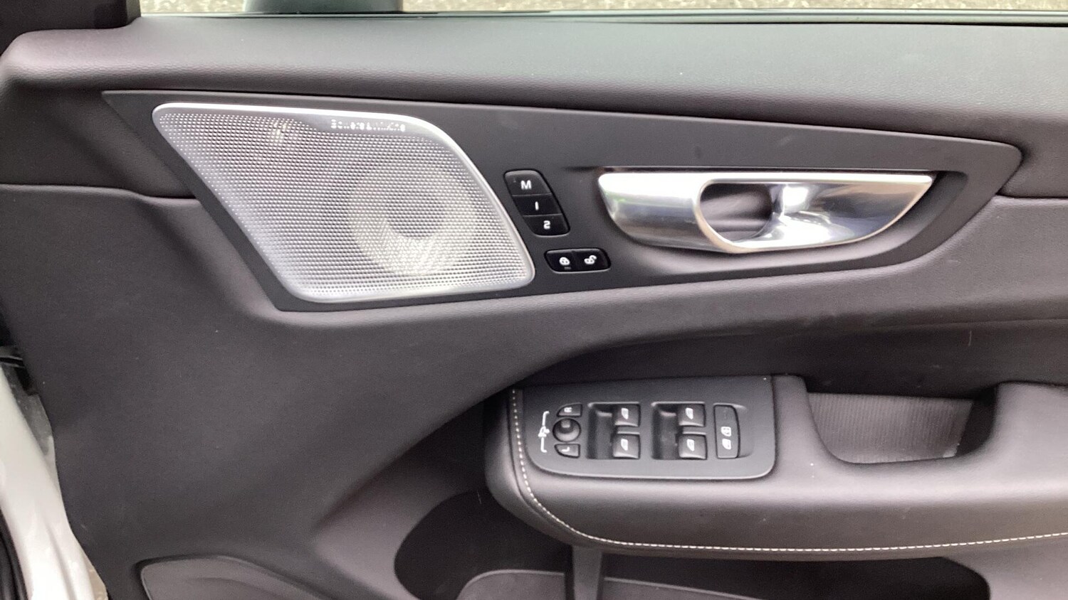 Used Volvo XC60 for sale - 77823750: Photo 29