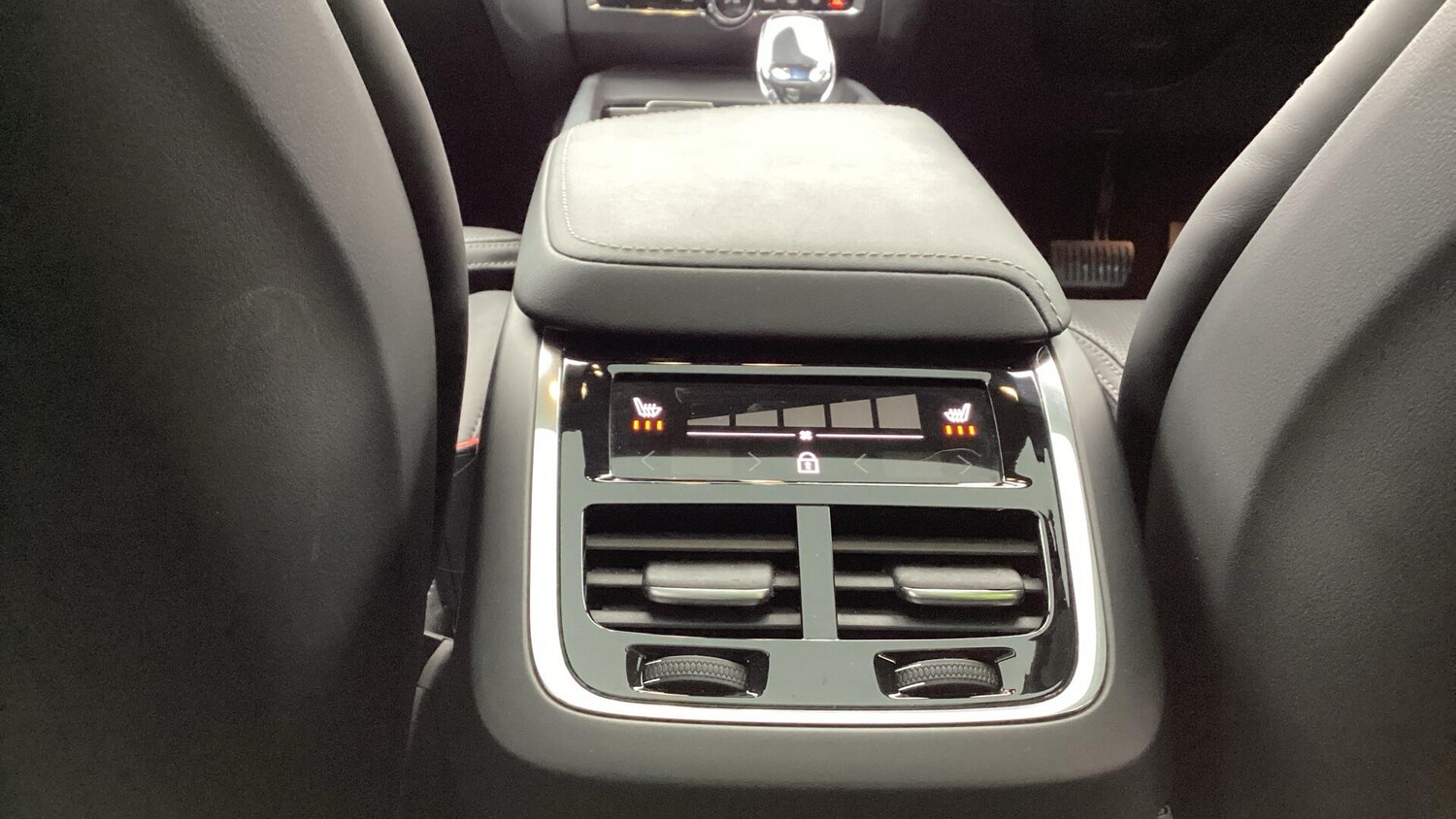 Used Volvo XC60 for sale - 77823750: Photo 35