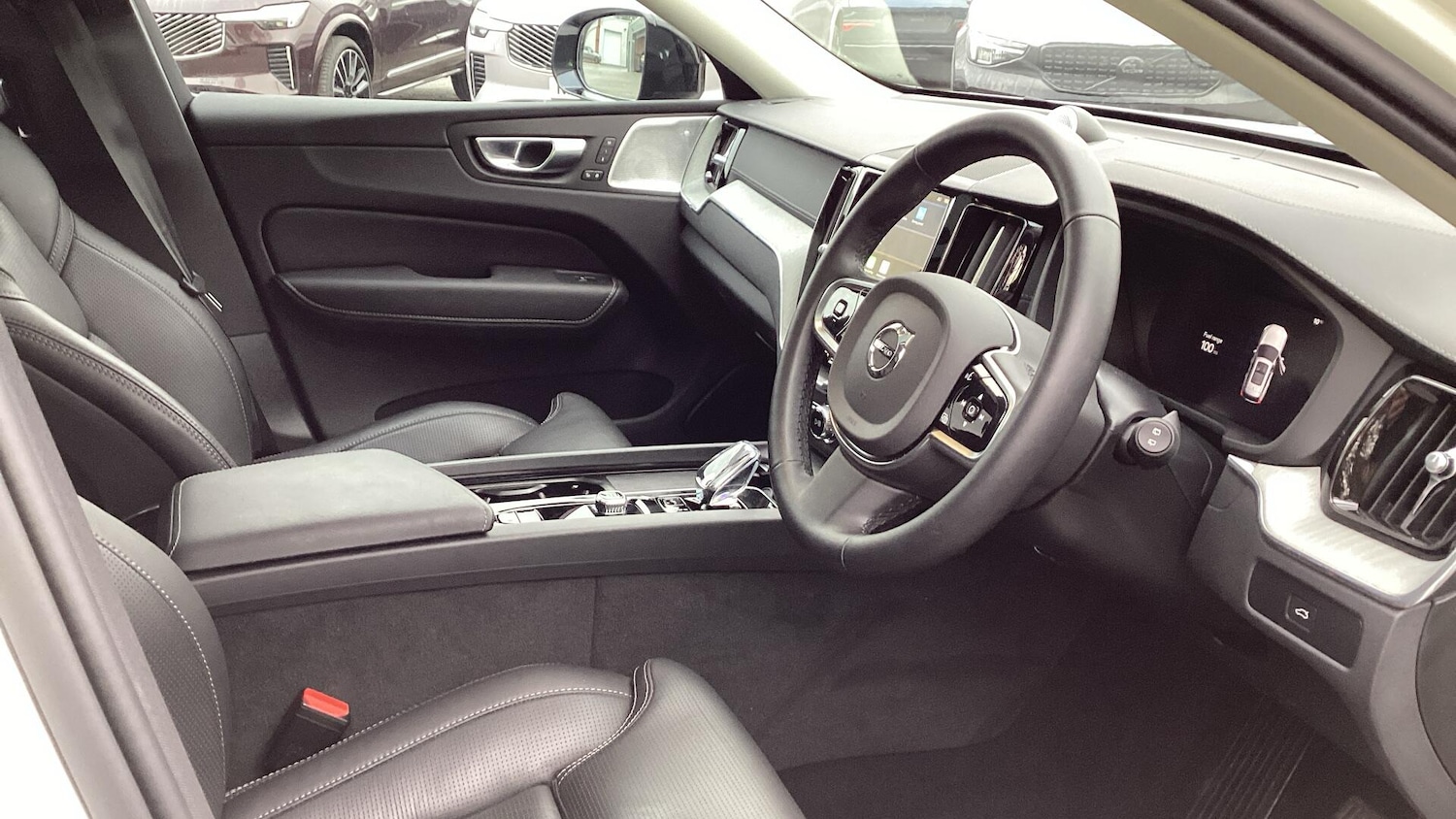 Used Volvo XC60 for sale - 77823750: Photo 4