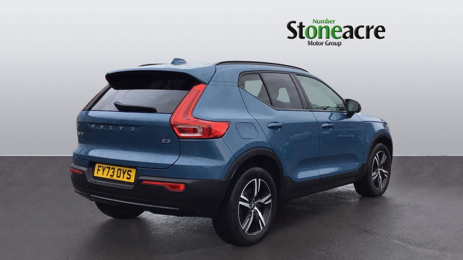 Used Volvo XC40 2023 for sale - 77253859: Photo 2