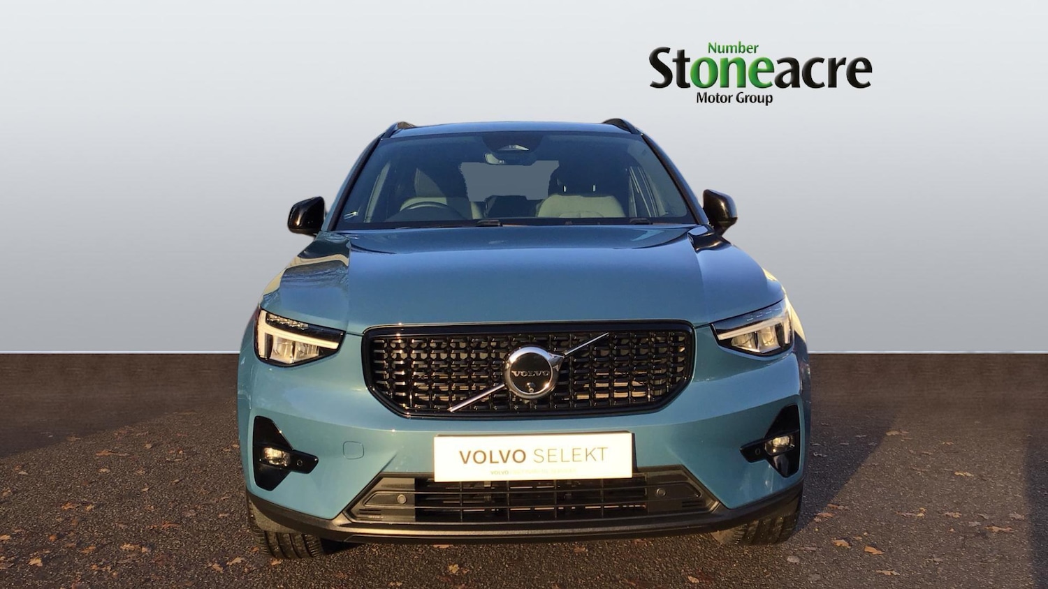 Used Volvo XC40 2023 for sale - 77253859: Photo 8