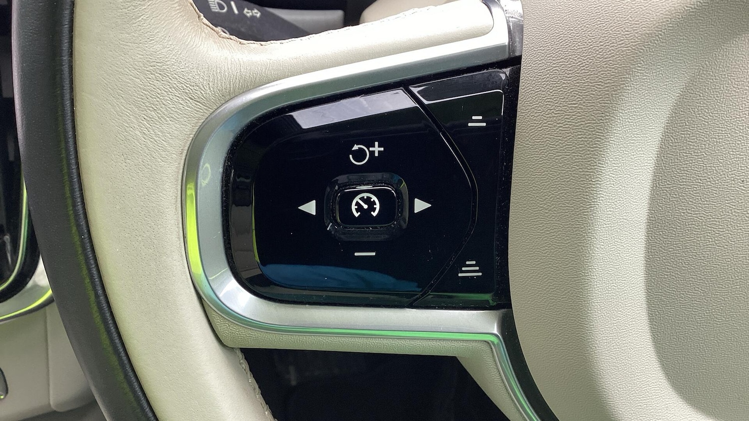 Used Volvo V90 2020 for sale - 77067068: Photo 21