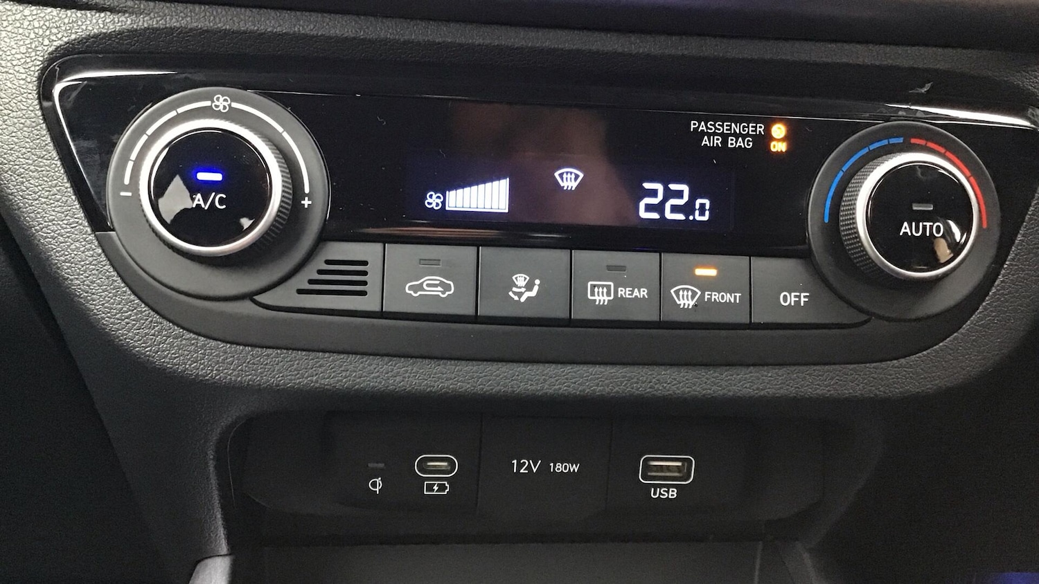 Used Hyundai i10 2025 for sale - 76801211: Photo 24