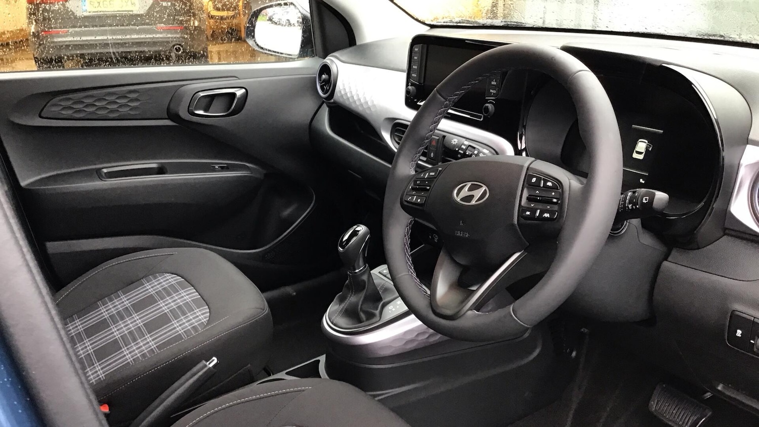 Used Hyundai i10 2025 for sale - 76801211: Photo 4