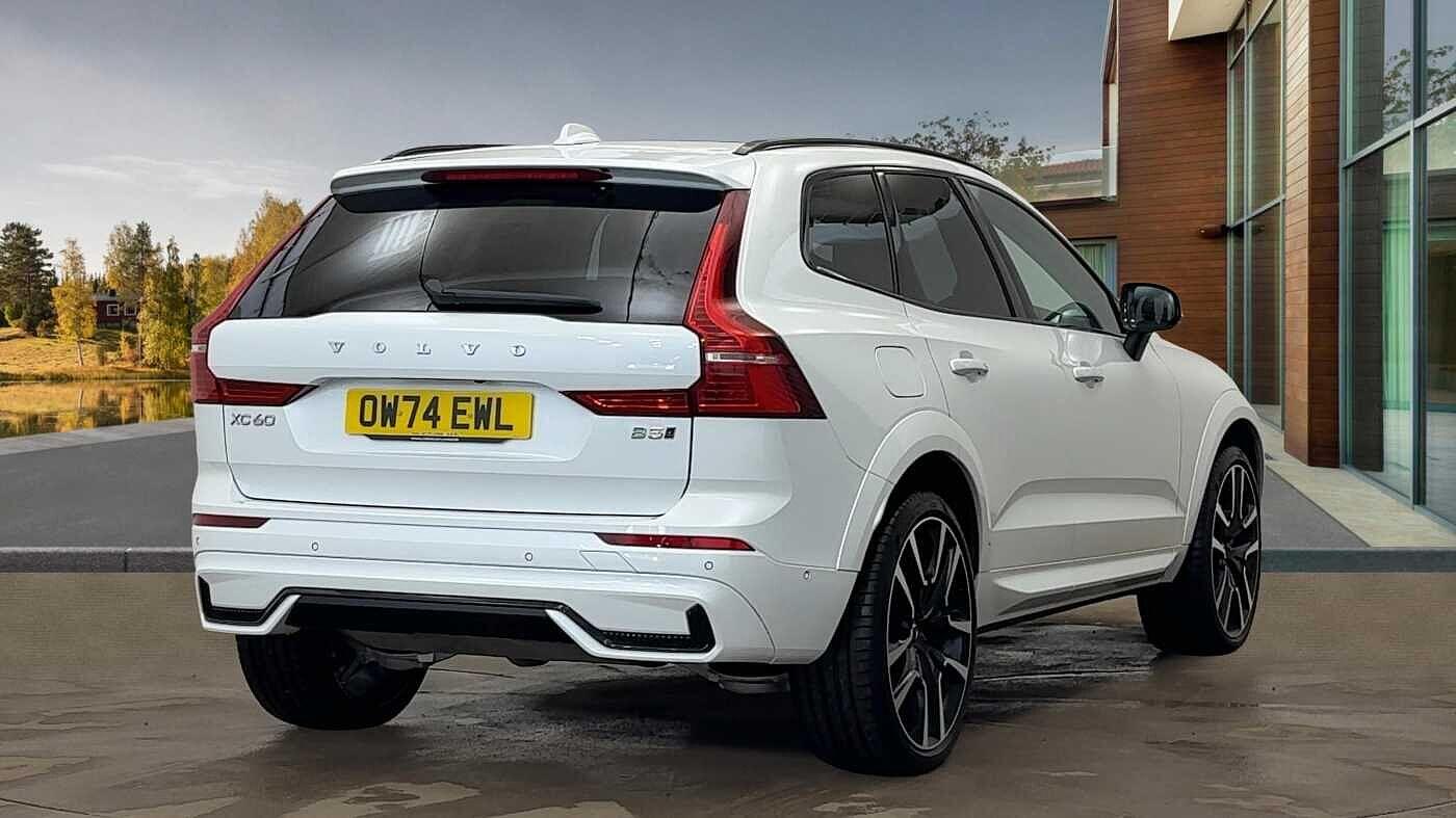 Used Volvo XC60 2024 for sale - 76824717: Photo 3