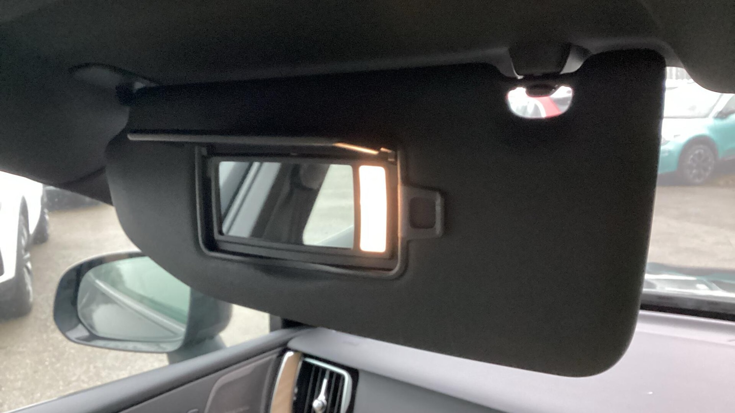 Used Volvo XC60 for sale - 77625546: Photo 30