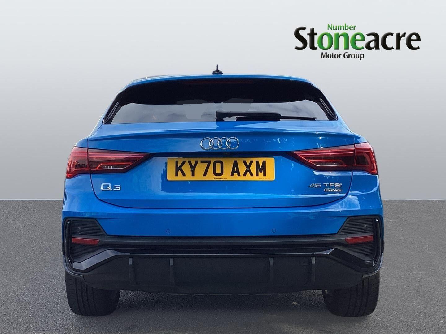 Used Audi Q3 2020 for sale - 76584186: Photo 3