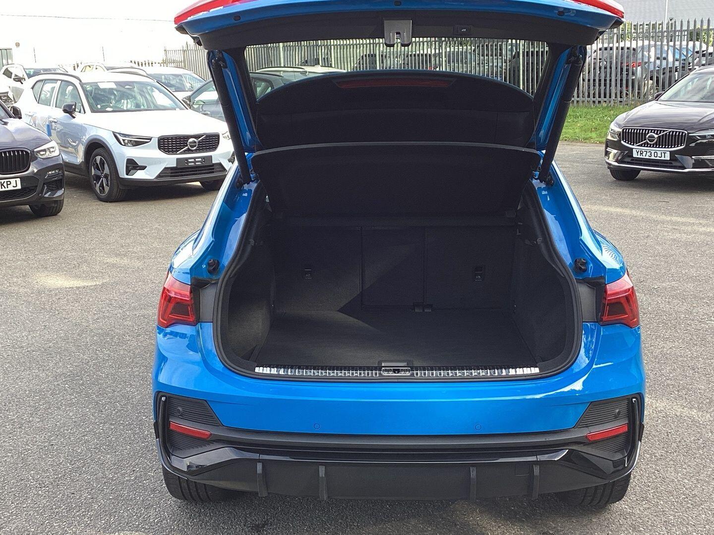 Used Audi Q3 2020 for sale - 76584186: Photo 51