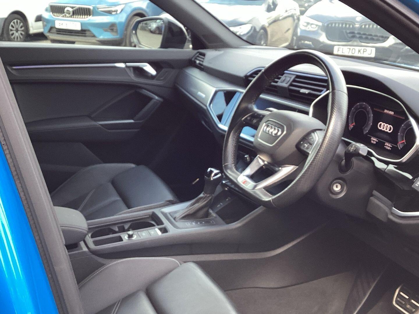 Used Audi Q3 2020 for sale - 76584186: Photo 6