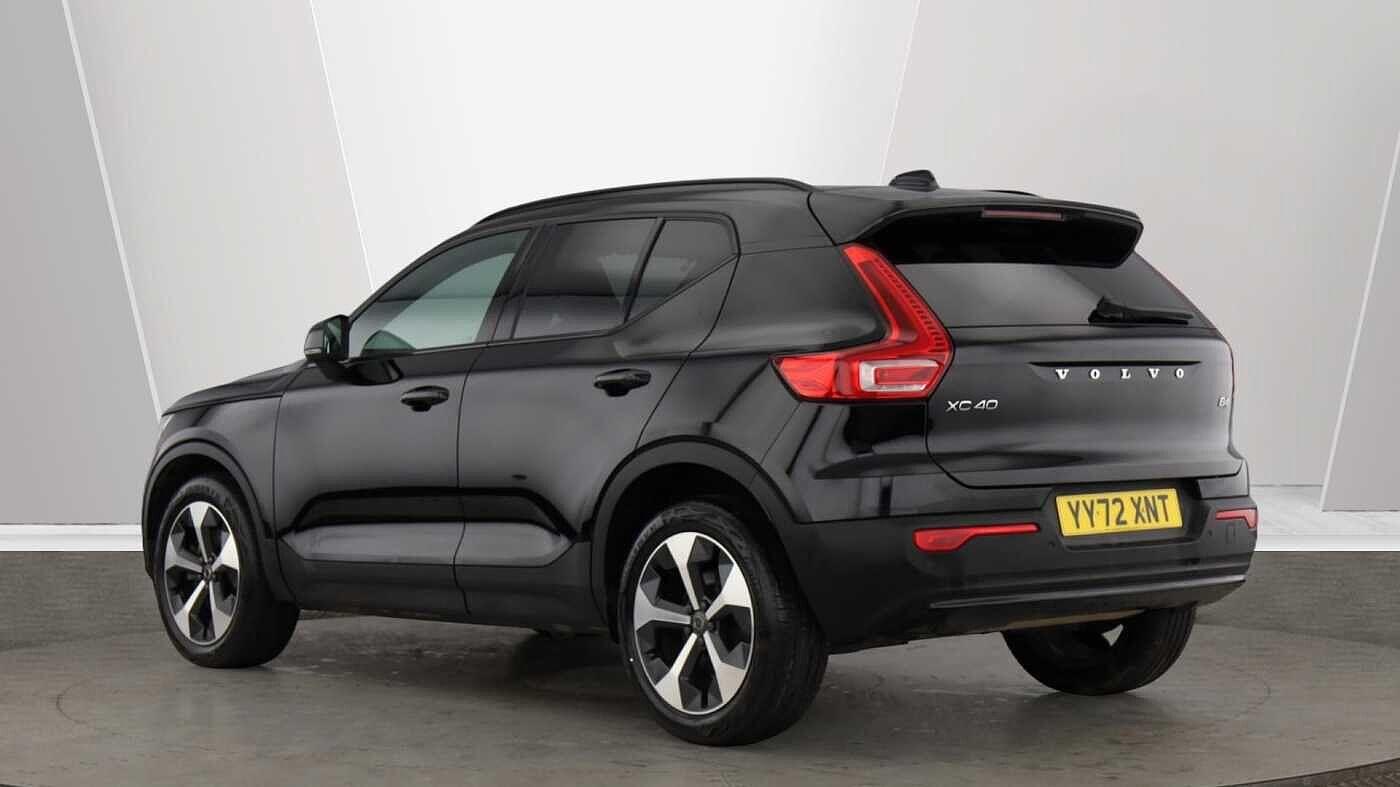 Used Volvo XC40 2023 for sale - 78157475: Photo 3