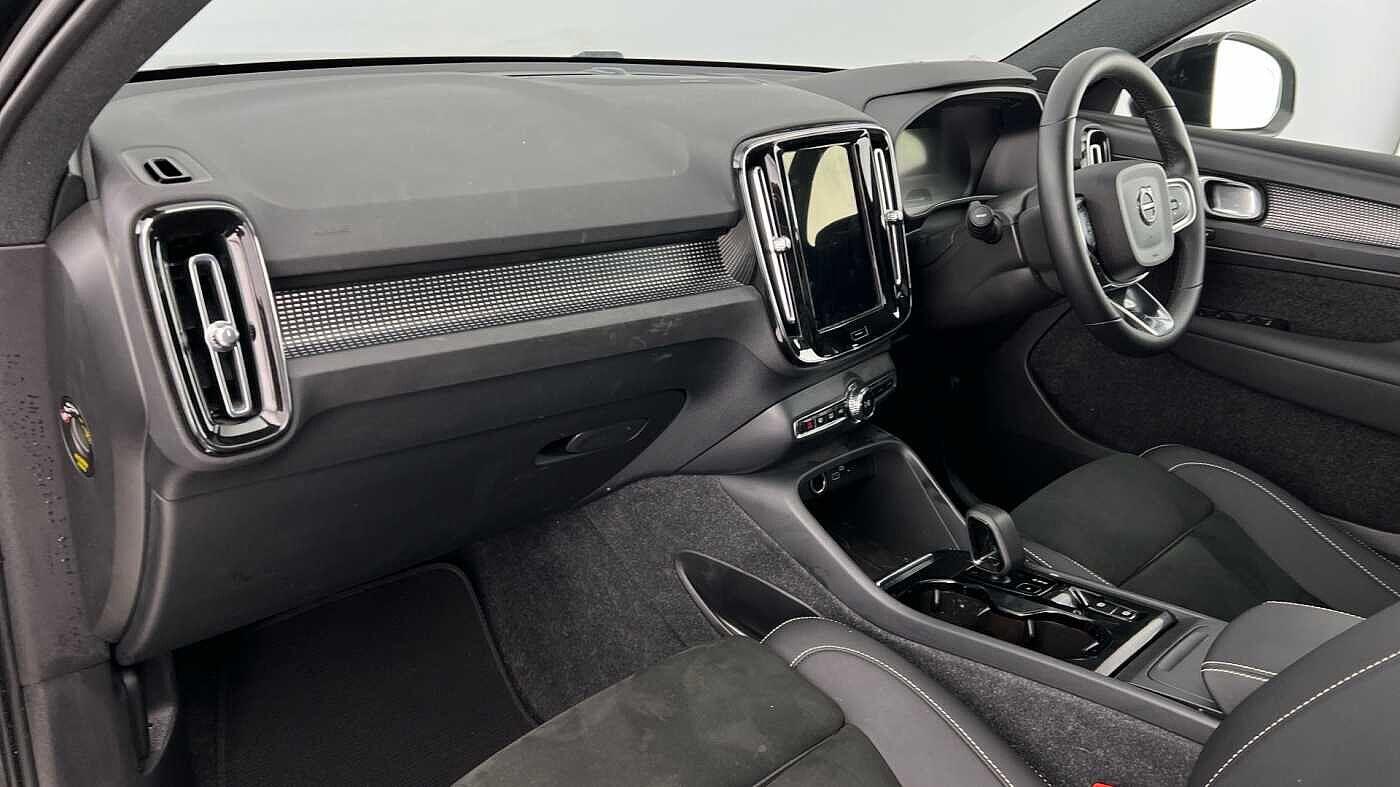 Used Volvo XC40 2023 for sale - 78157475: Photo 6