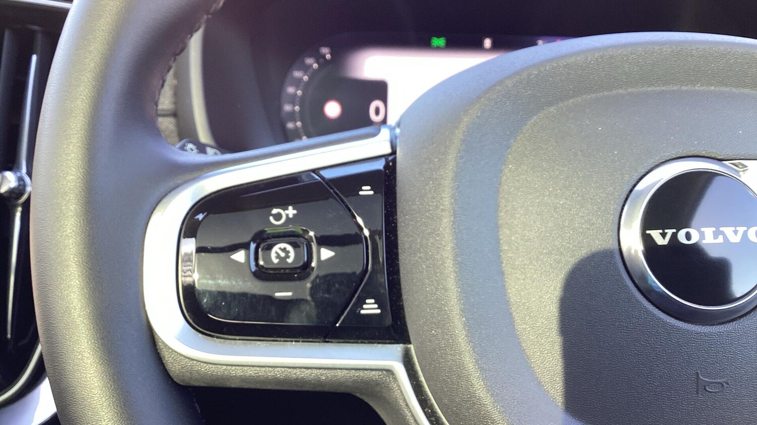 Used Volvo XC90 for sale - 77769364: Photo 28