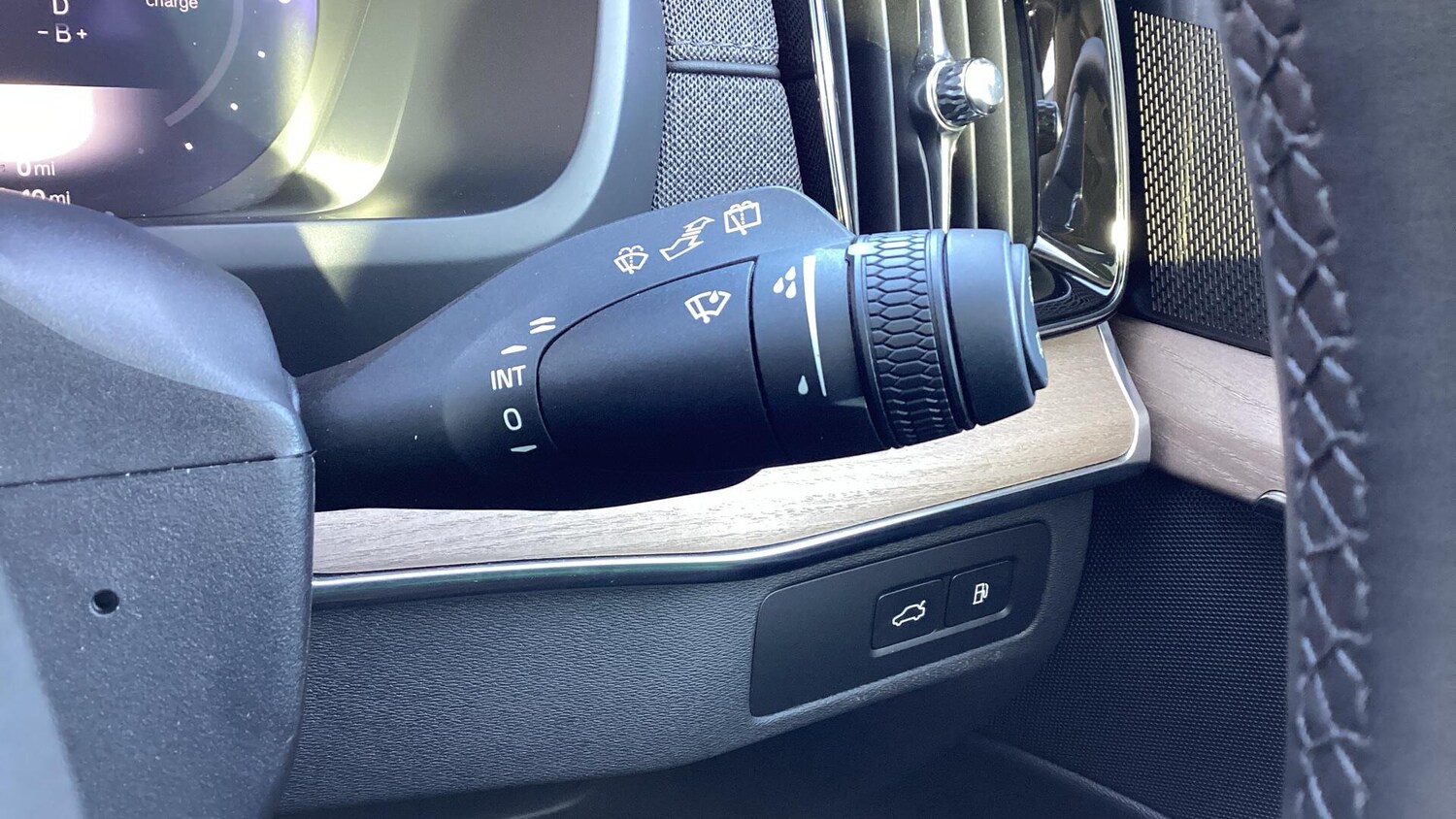 Used Volvo XC90 for sale - 77769364: Photo 31